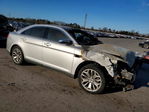 Ford Taurus 2016