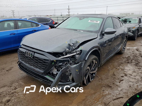 Audi Q8 2024 - Image 1 of 12