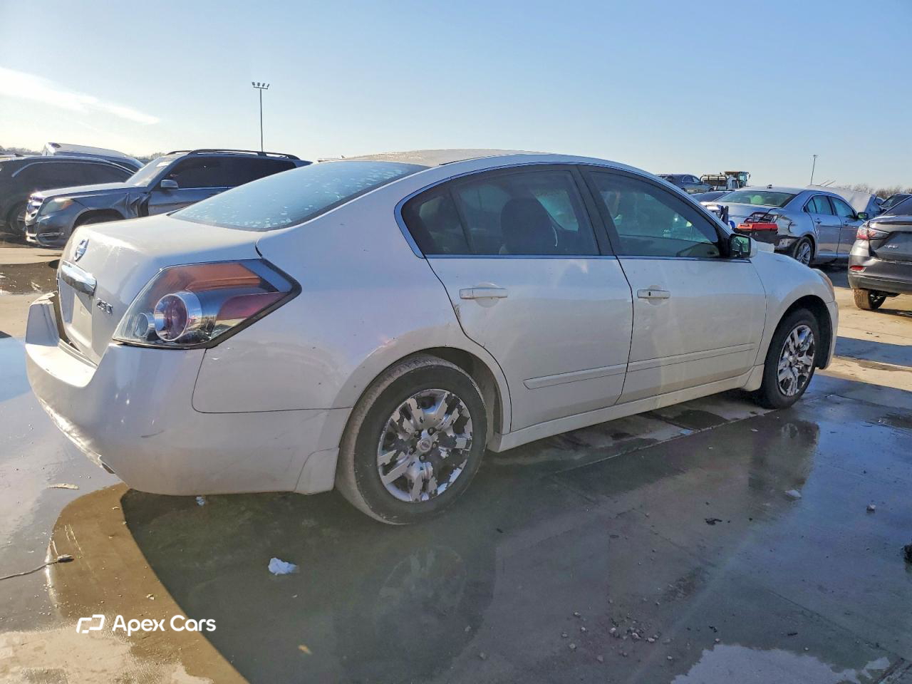 Nissan Altima 2010