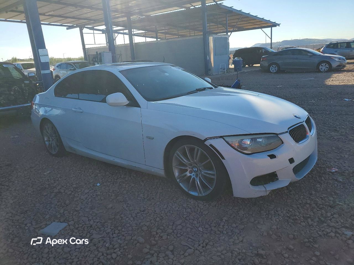 BMW Series 3 2011