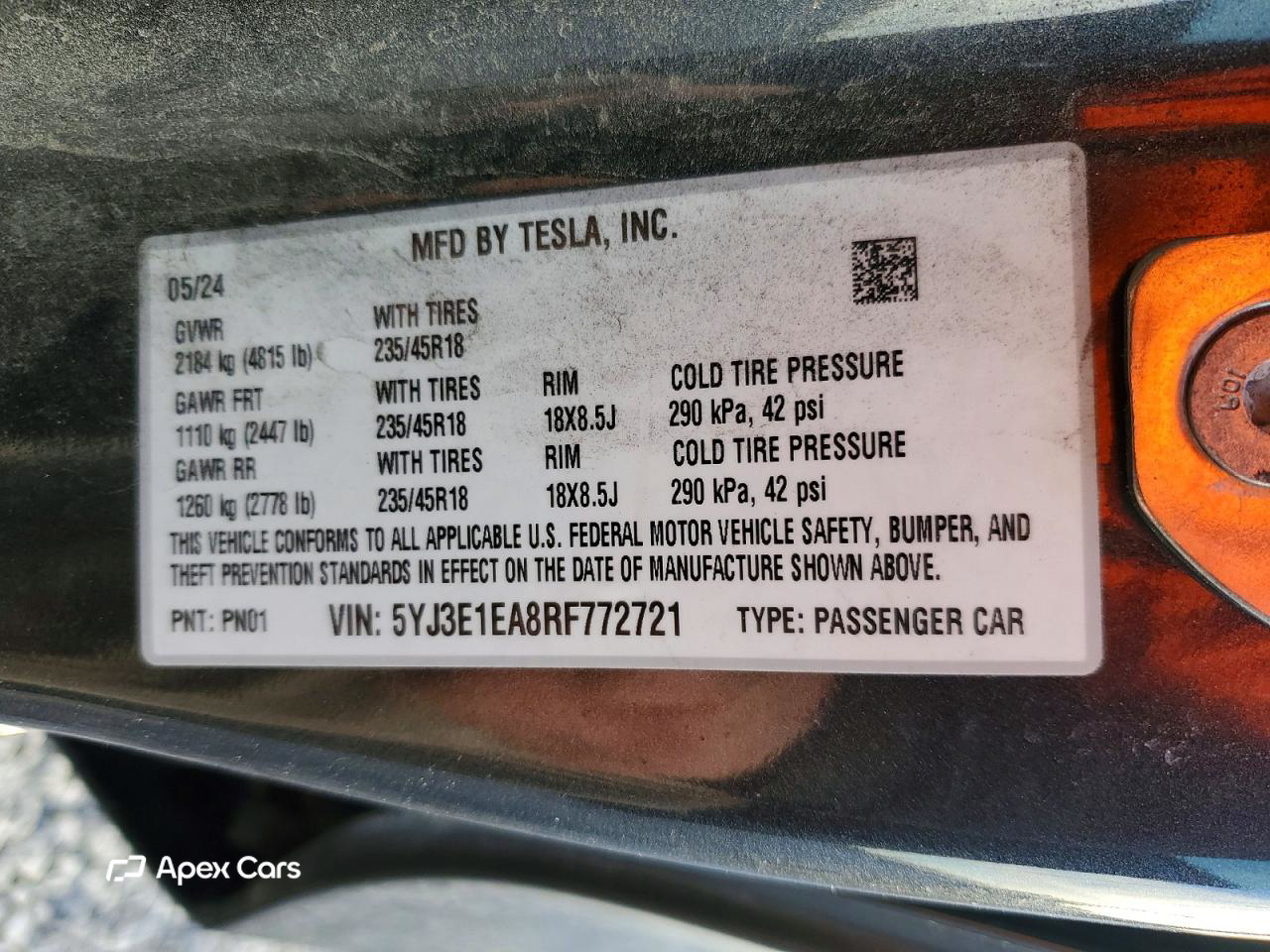 Tesla Model 3 2024