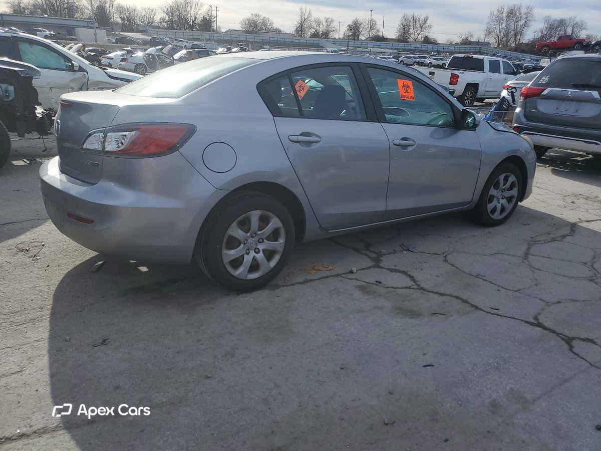 Mazda 3 2013