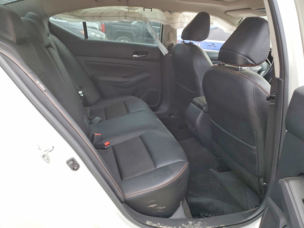 Nissan Altima 2021
