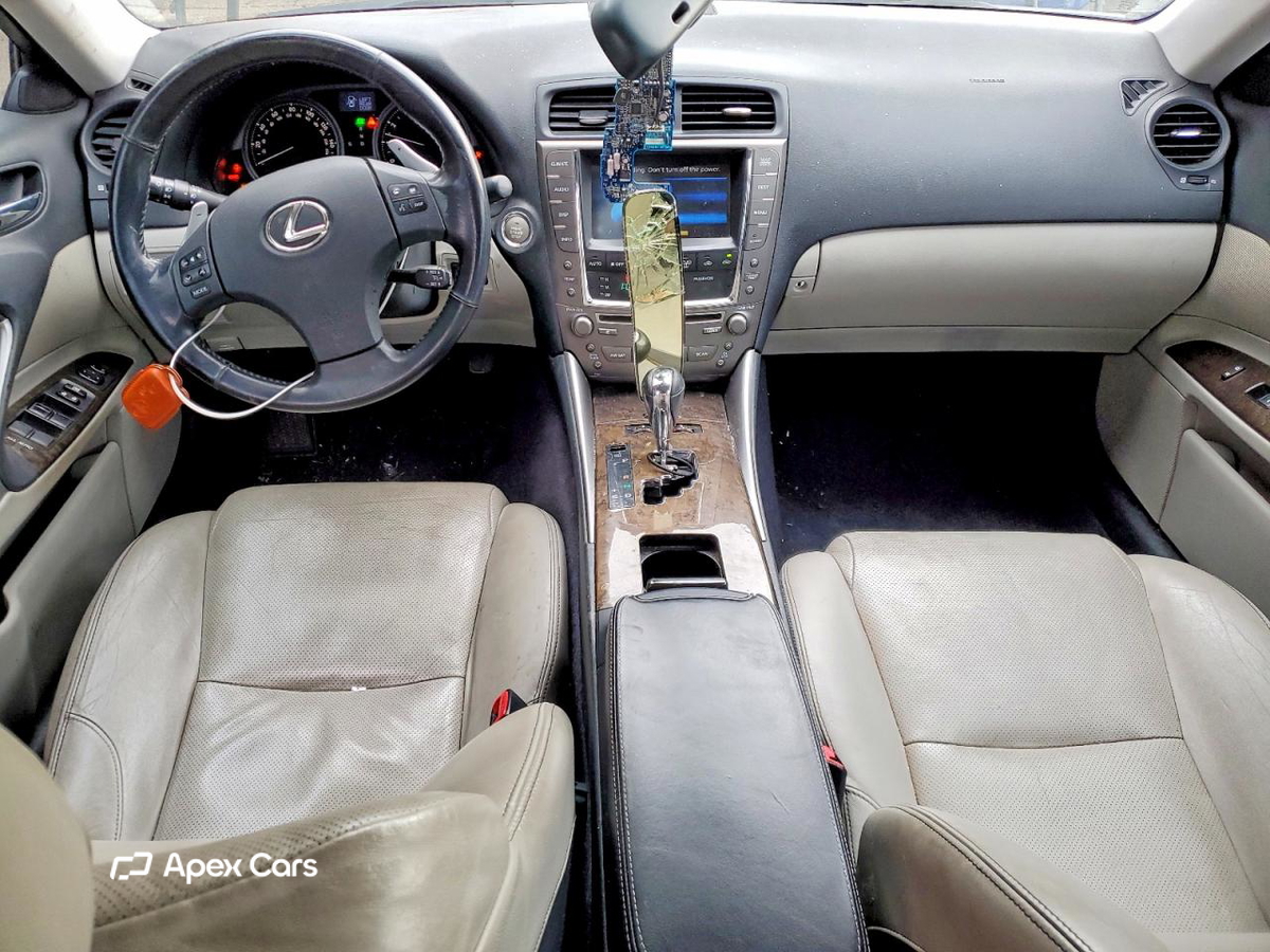 Lexus IS 2009