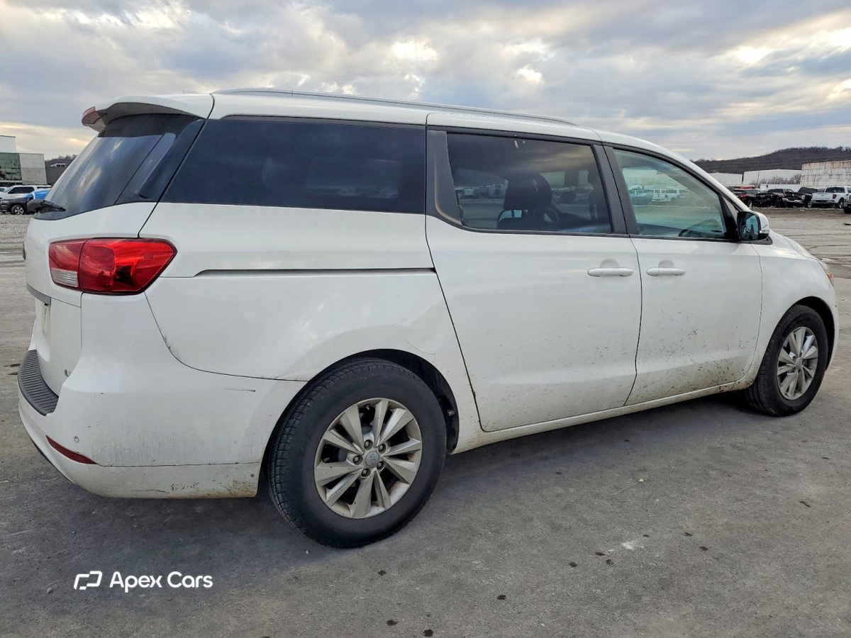 Kia Sedona 2016