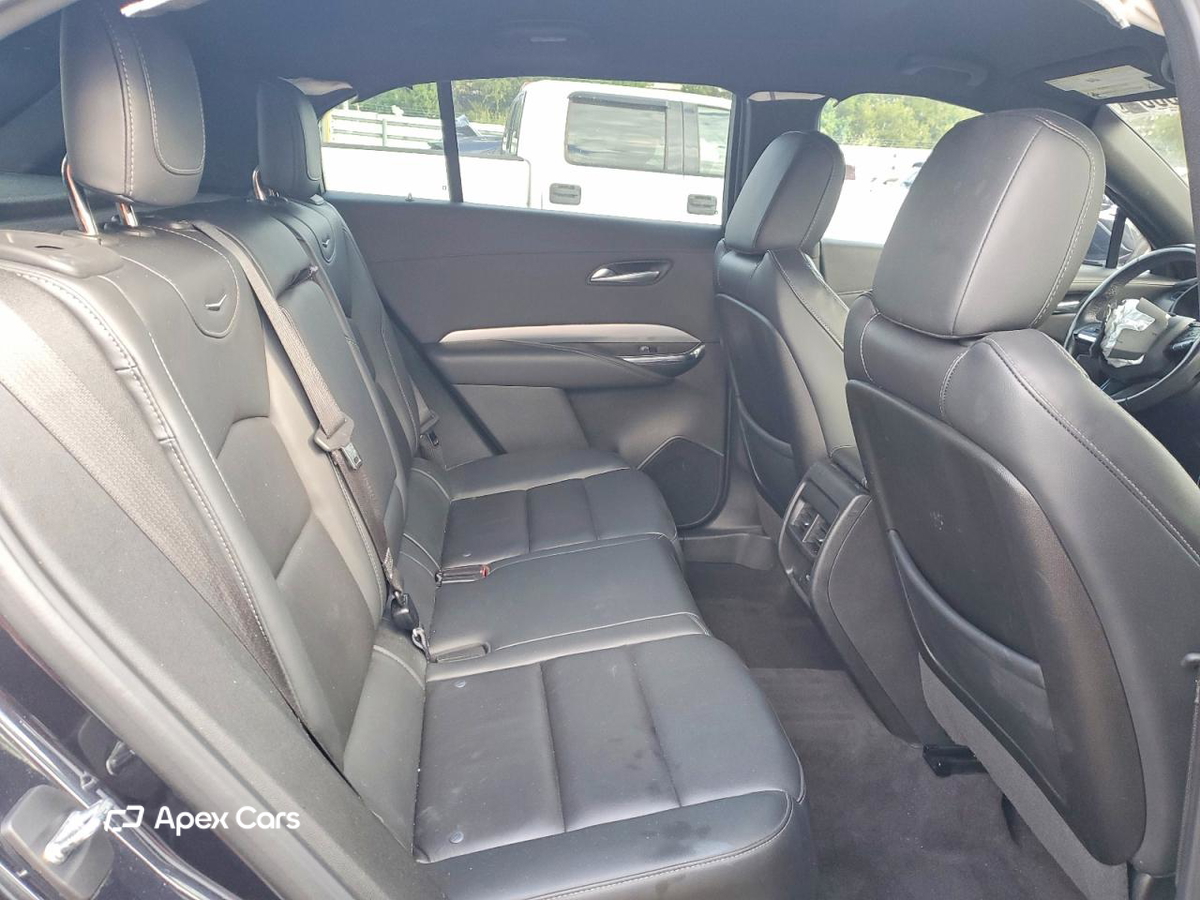 Cadillac XT4 2023