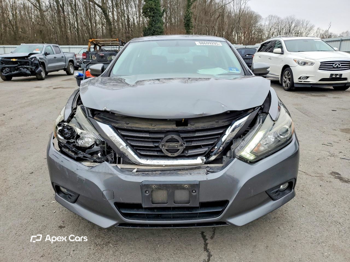 Nissan Altima 2016