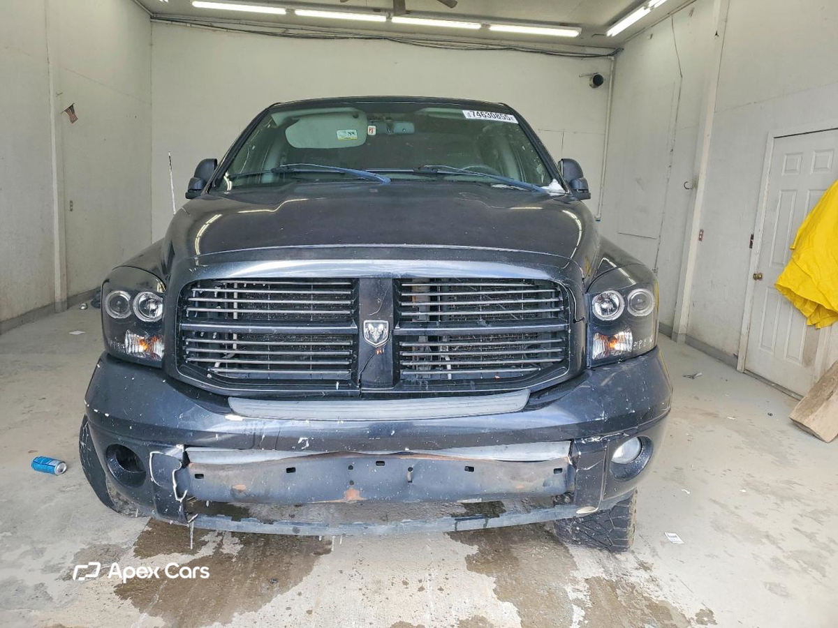 Dodge RAM 2006