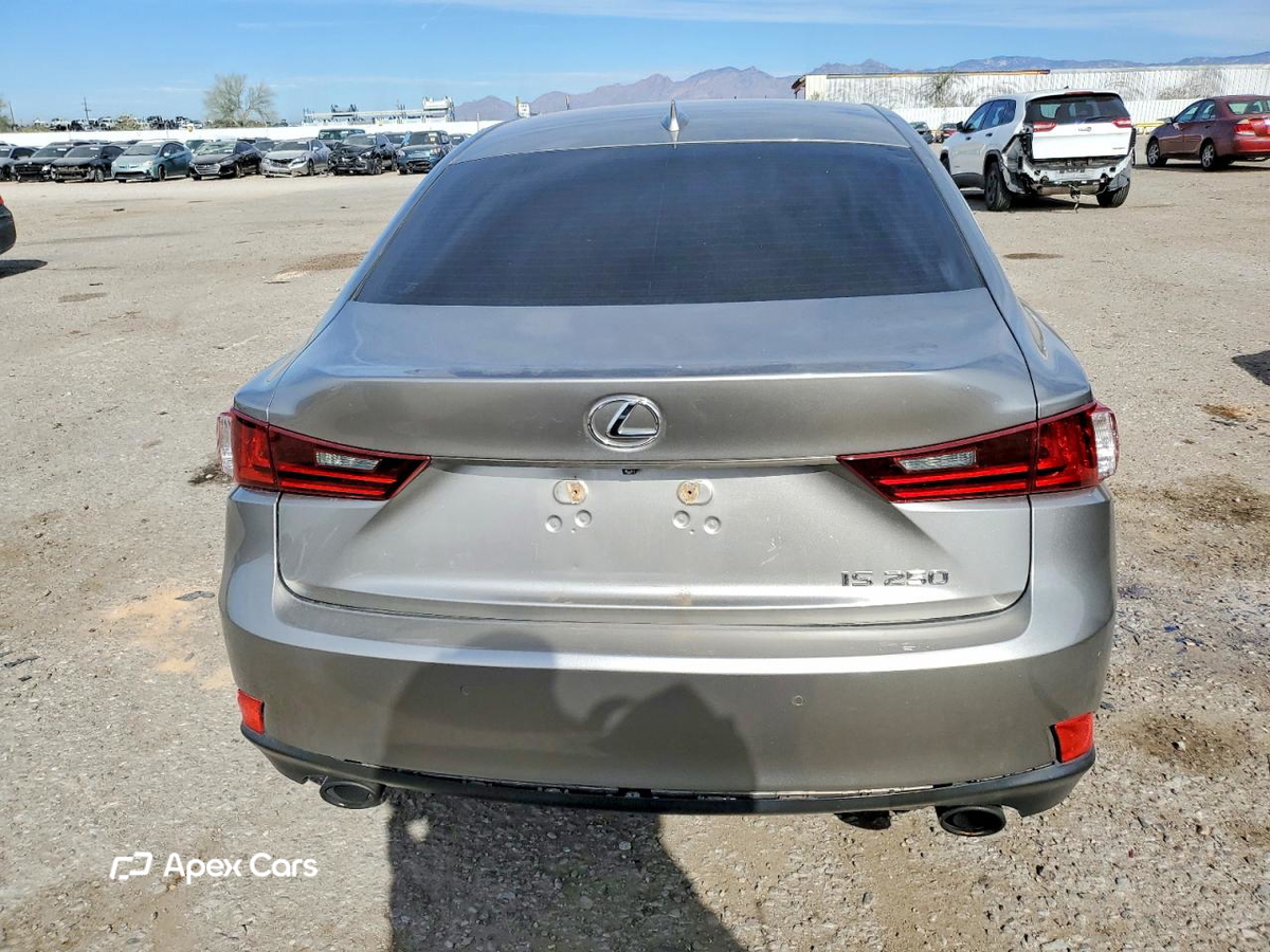 Lexus IS 2014