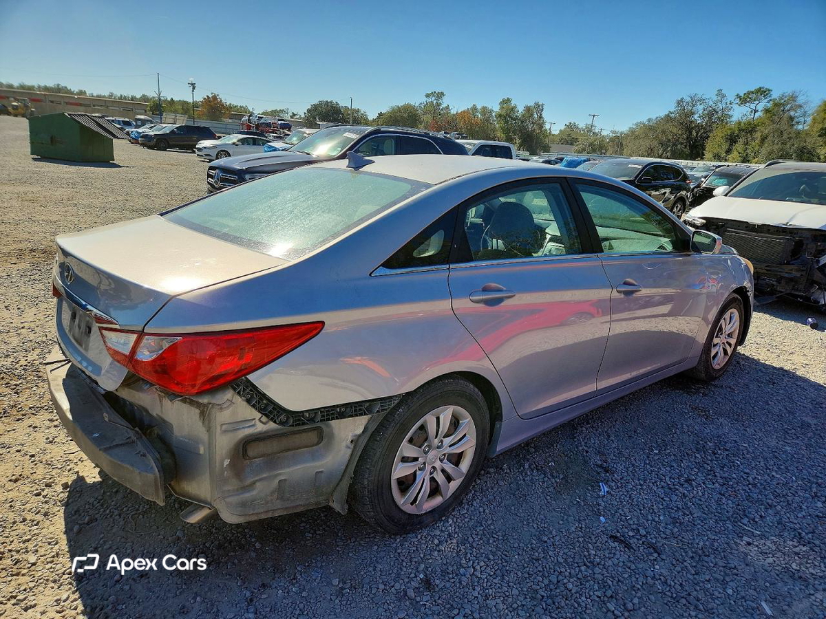 Hyundai Sonata 2011
