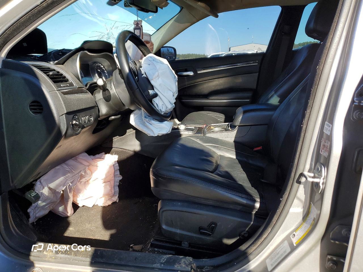 Chrysler 300 2015