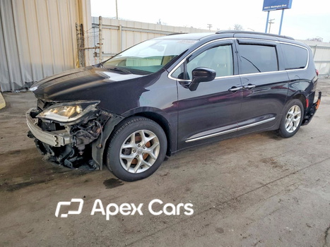 Chrysler Pacifica 2017 - Zdjęcie 1 z 13