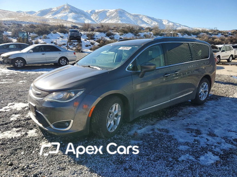 Chrysler Pacifica 2017 - Zdjęcie 1 z 14