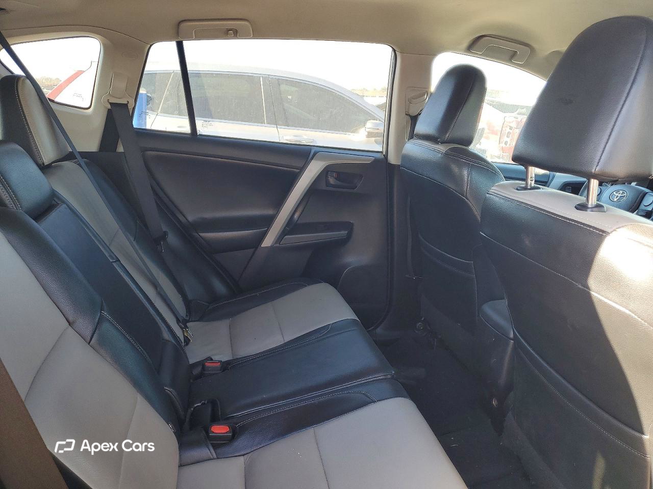Toyota RAV 4 2016