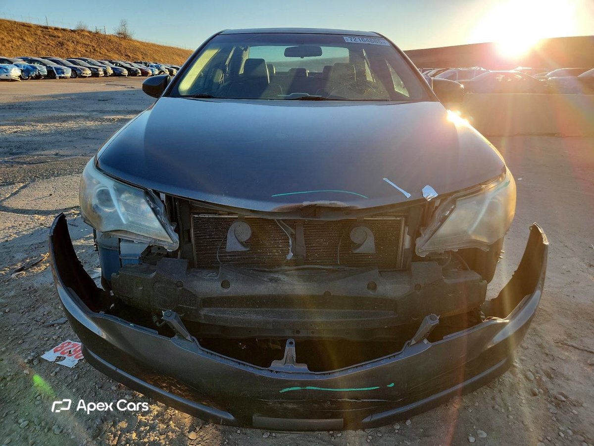 Toyota Camry 2012