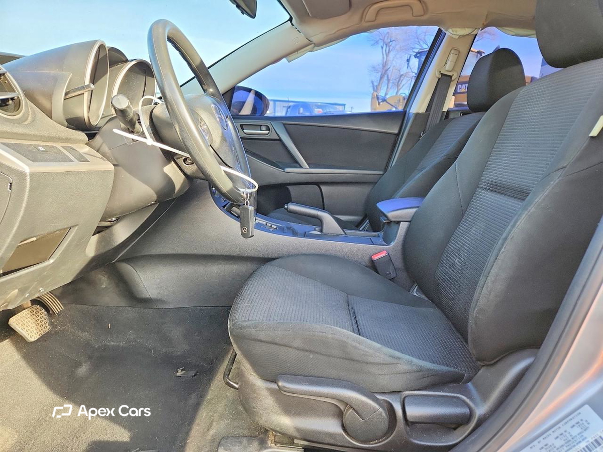 Mazda 3 2013