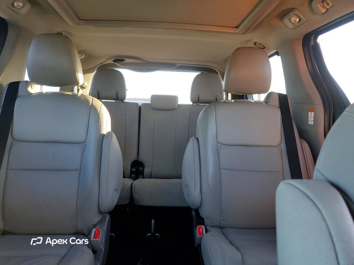 Toyota Sienna 2017