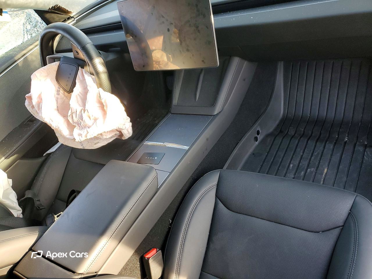 Tesla Model 3 2025