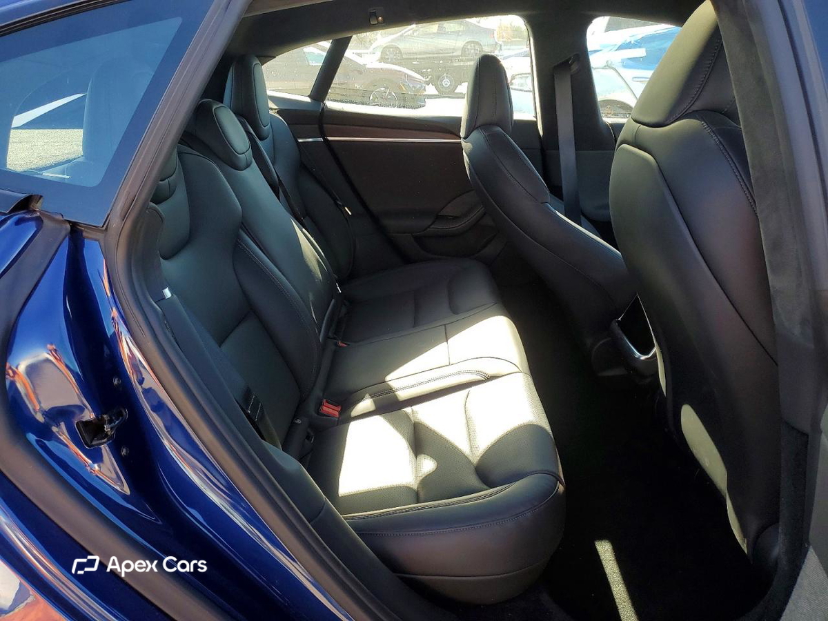 Tesla Model S 2023