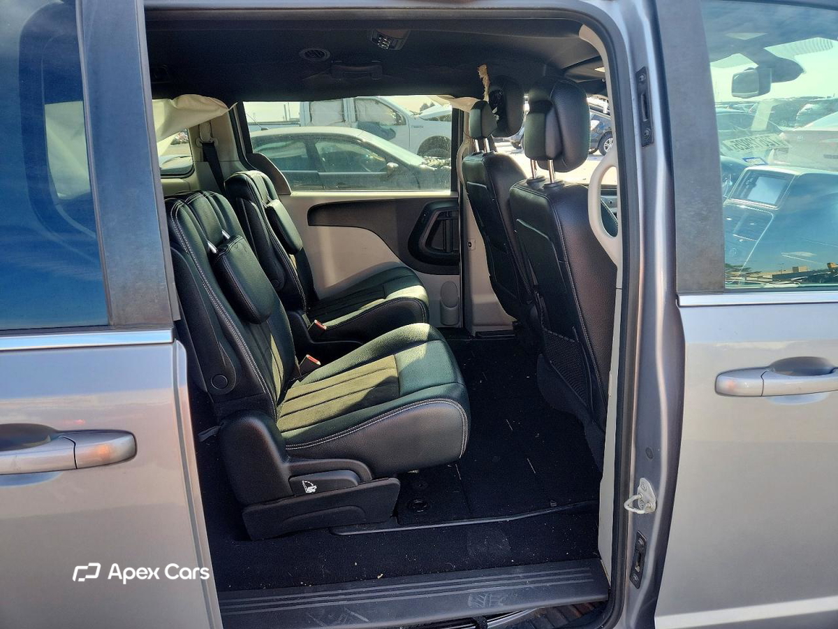 Dodge Caravan 2020