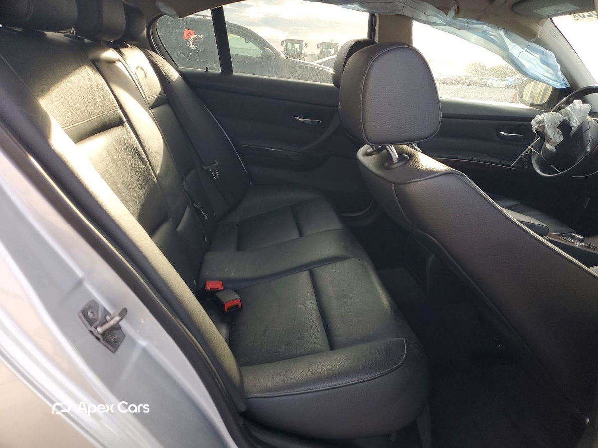BMW Series 3 2011