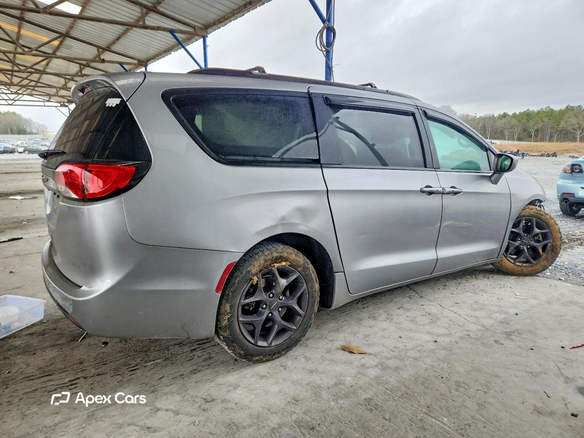 Chrysler Pacifica 2018