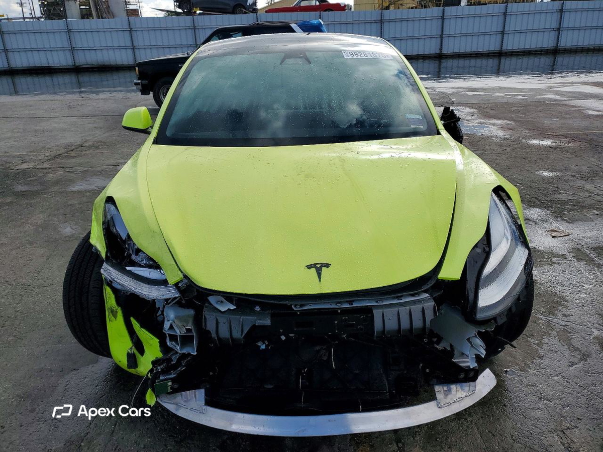 Tesla Model 3 2022