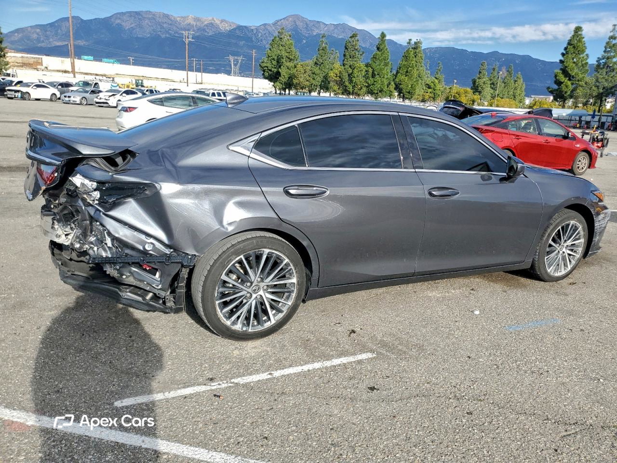 Lexus ES 2024