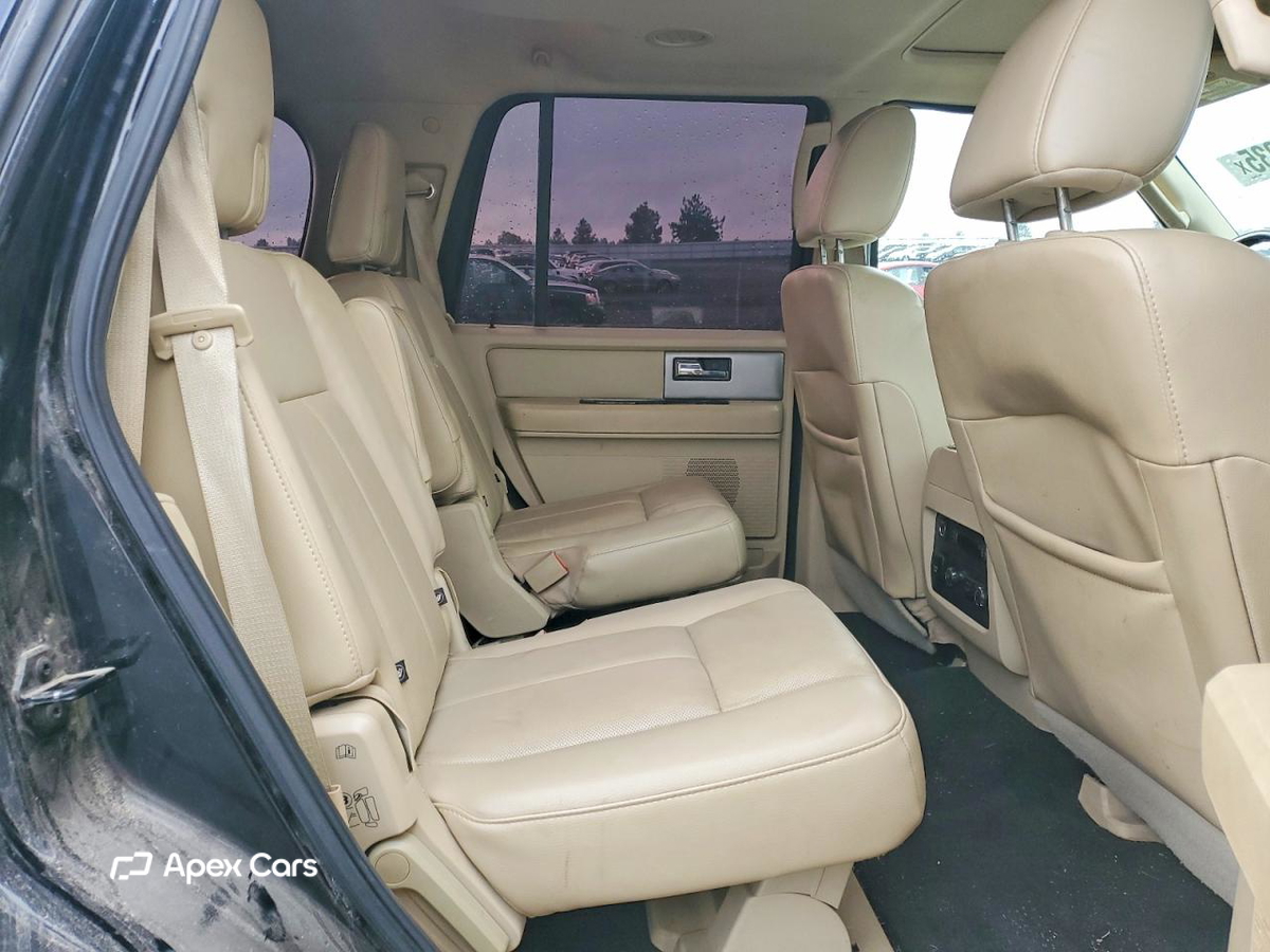 Ford Expedition 2016