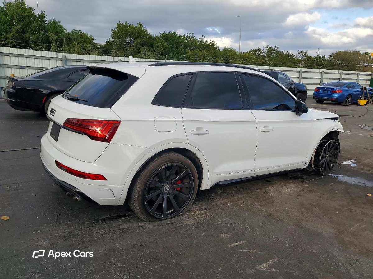 Audi SQ5 2024