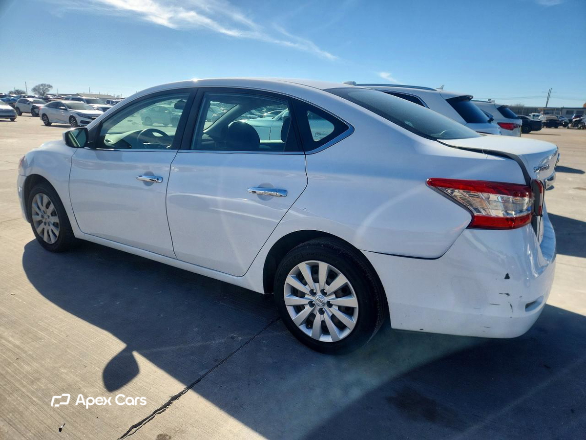 Nissan Sentra 2015