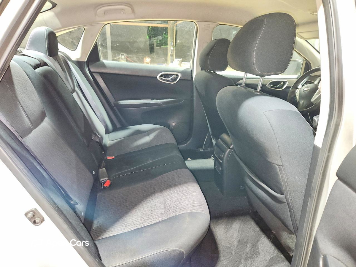 Nissan Sentra 2014