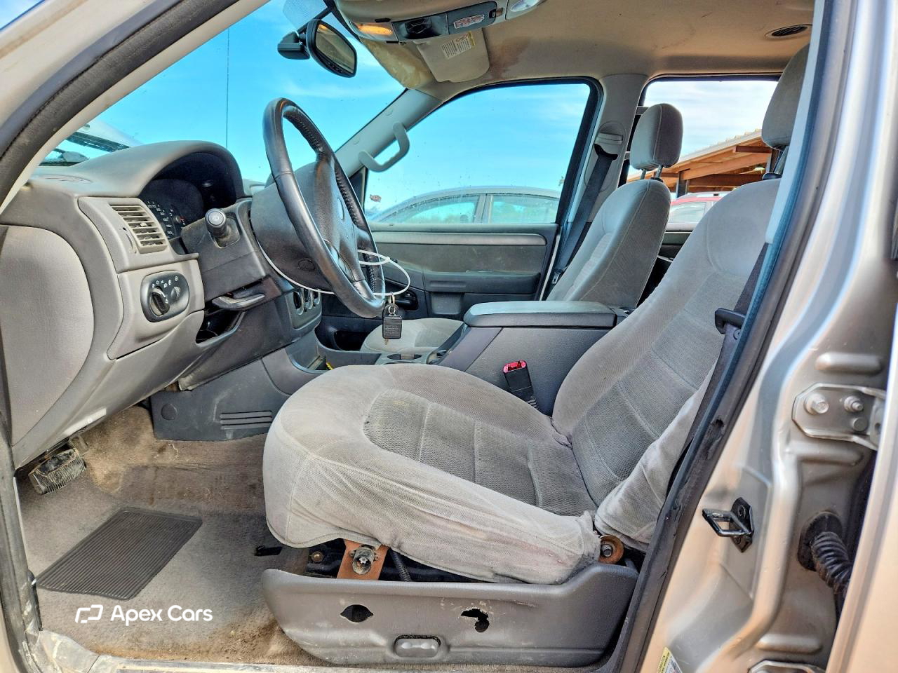 Ford Explorer 2004