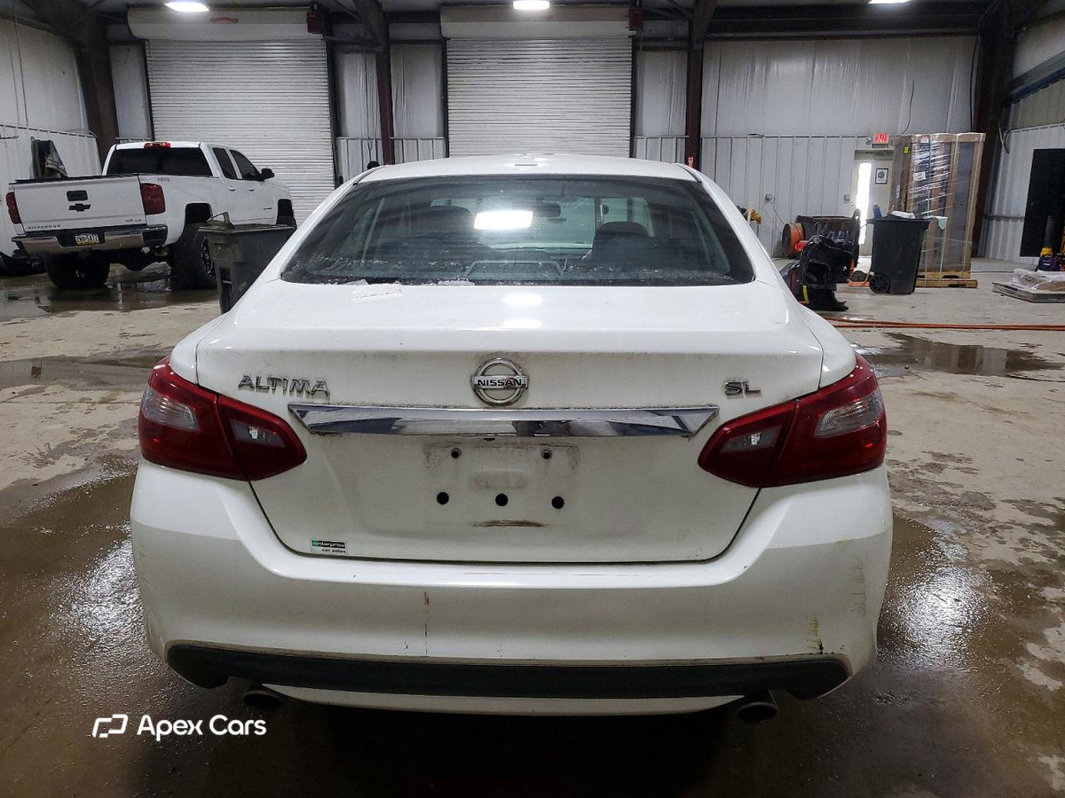 Nissan Altima 2018