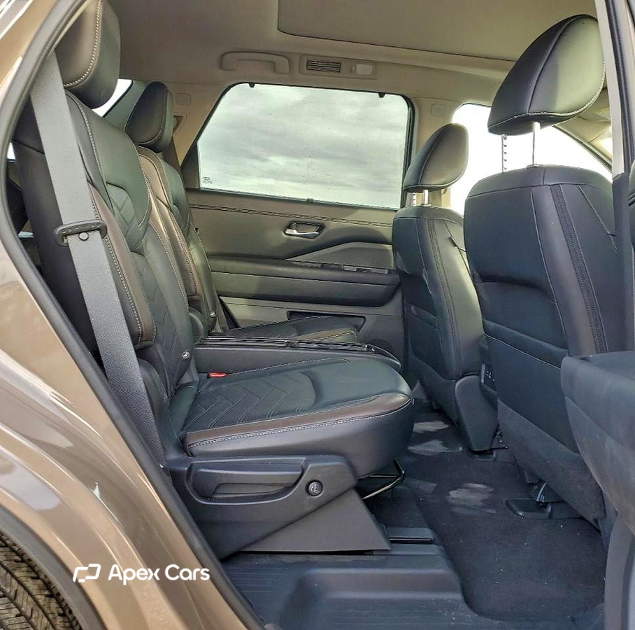 Nissan Pathfinder 2023