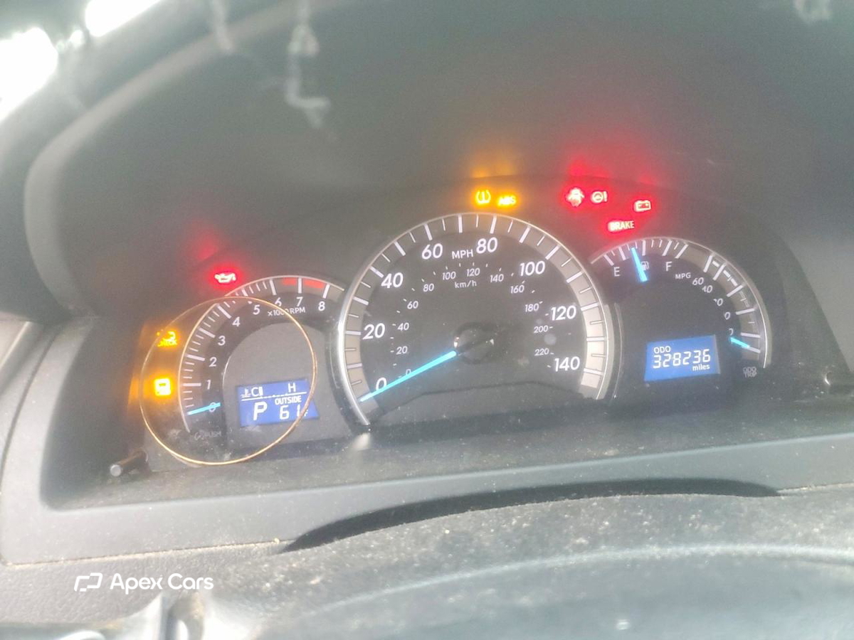 Toyota Camry 2012