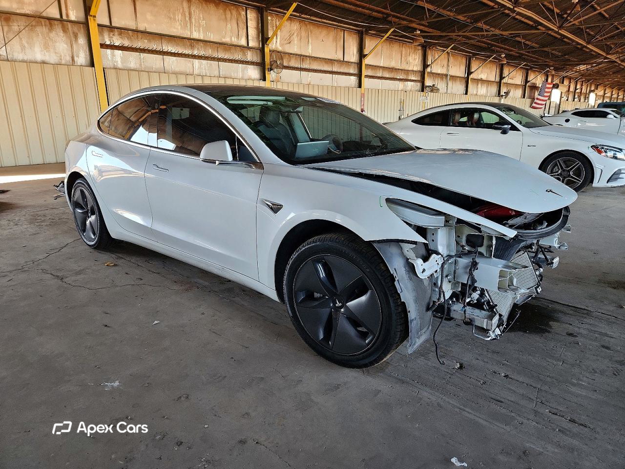 Tesla Model 3 2020