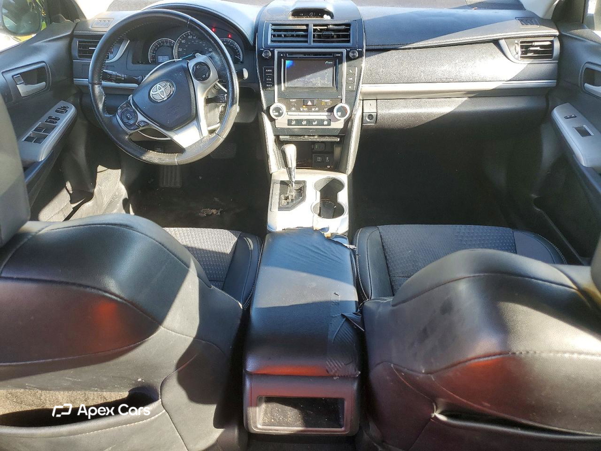Toyota Camry 2012