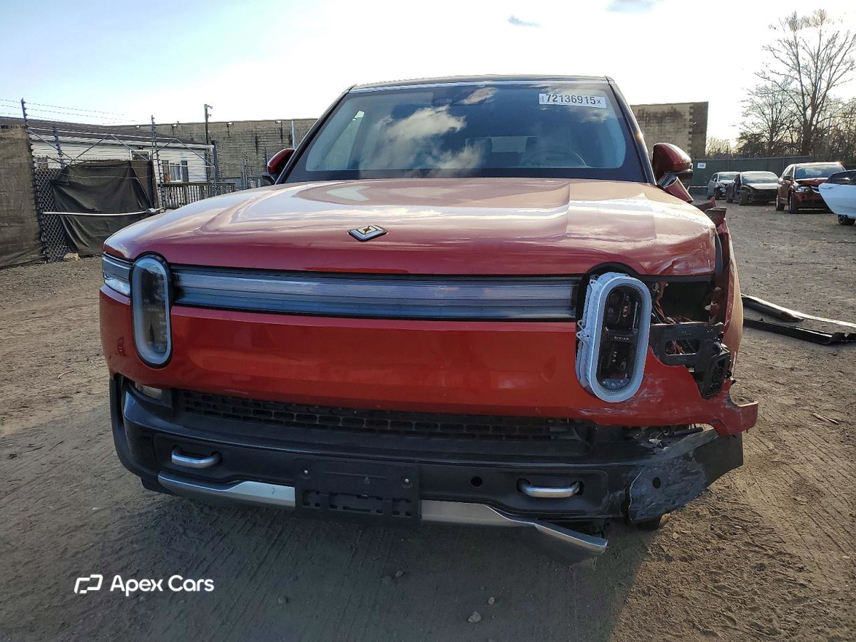 Rivian R1S 2025
