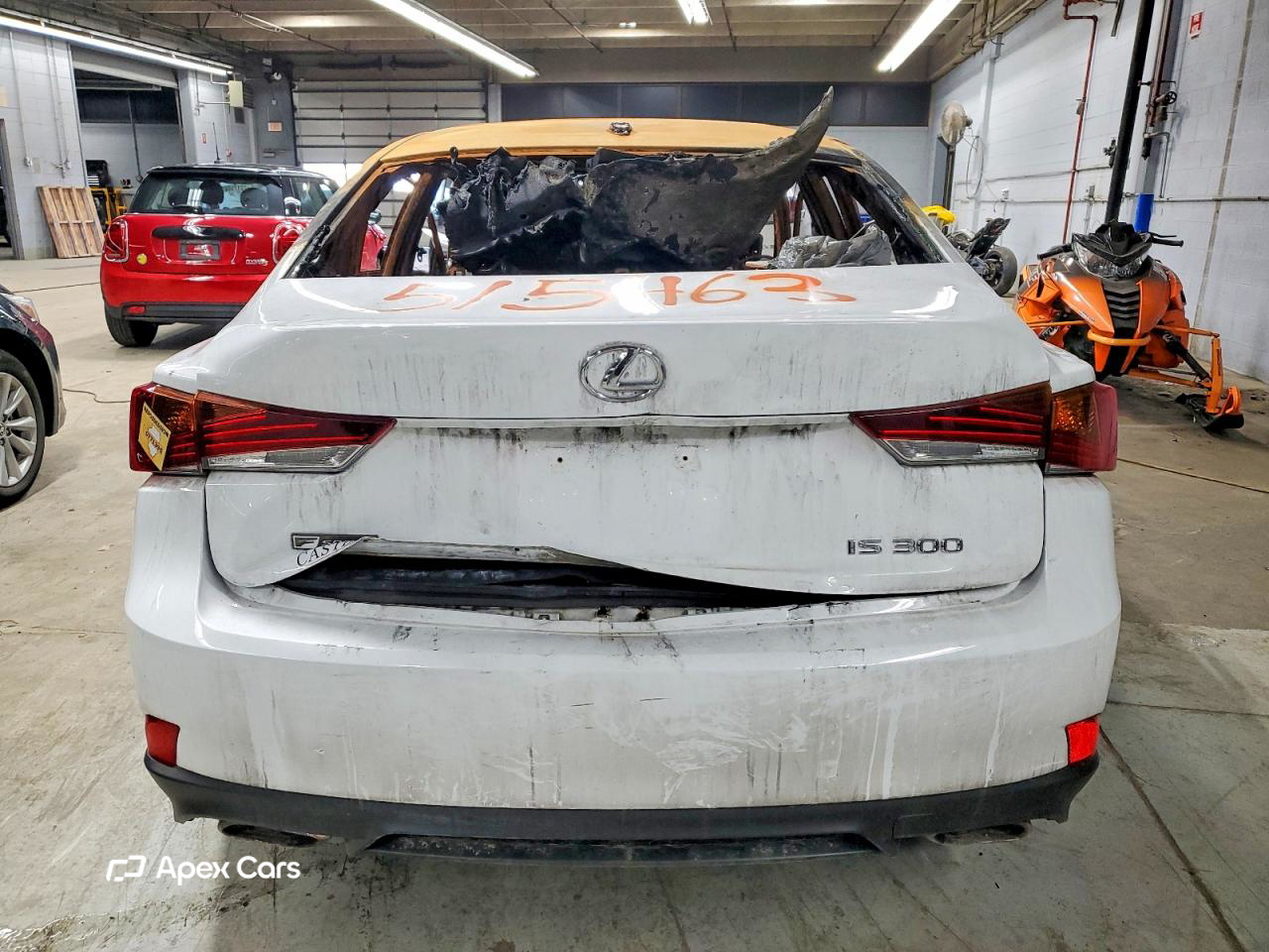 Lexus IS 2019