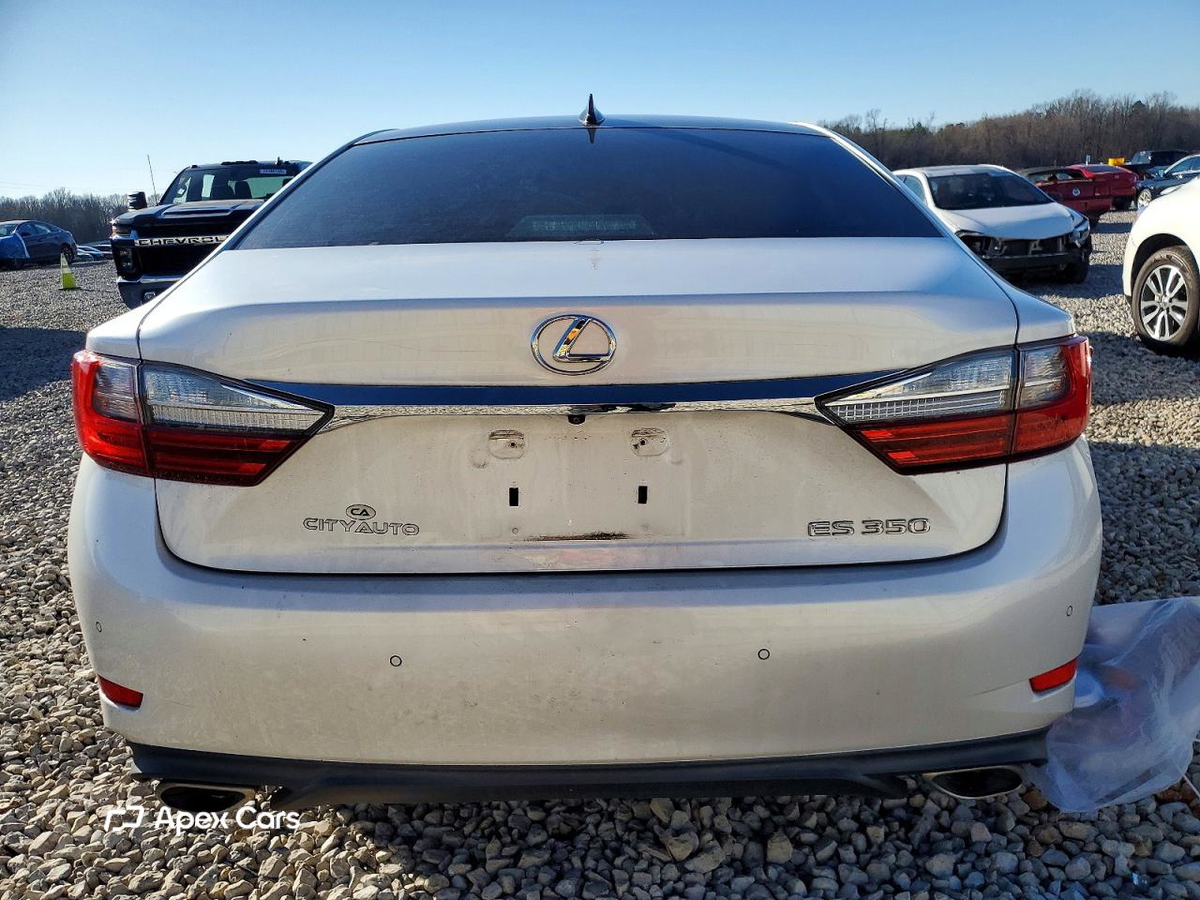 Lexus ES 2017