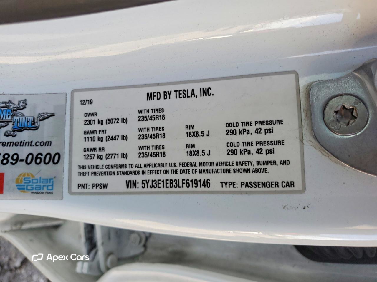 Tesla Model 3 2020