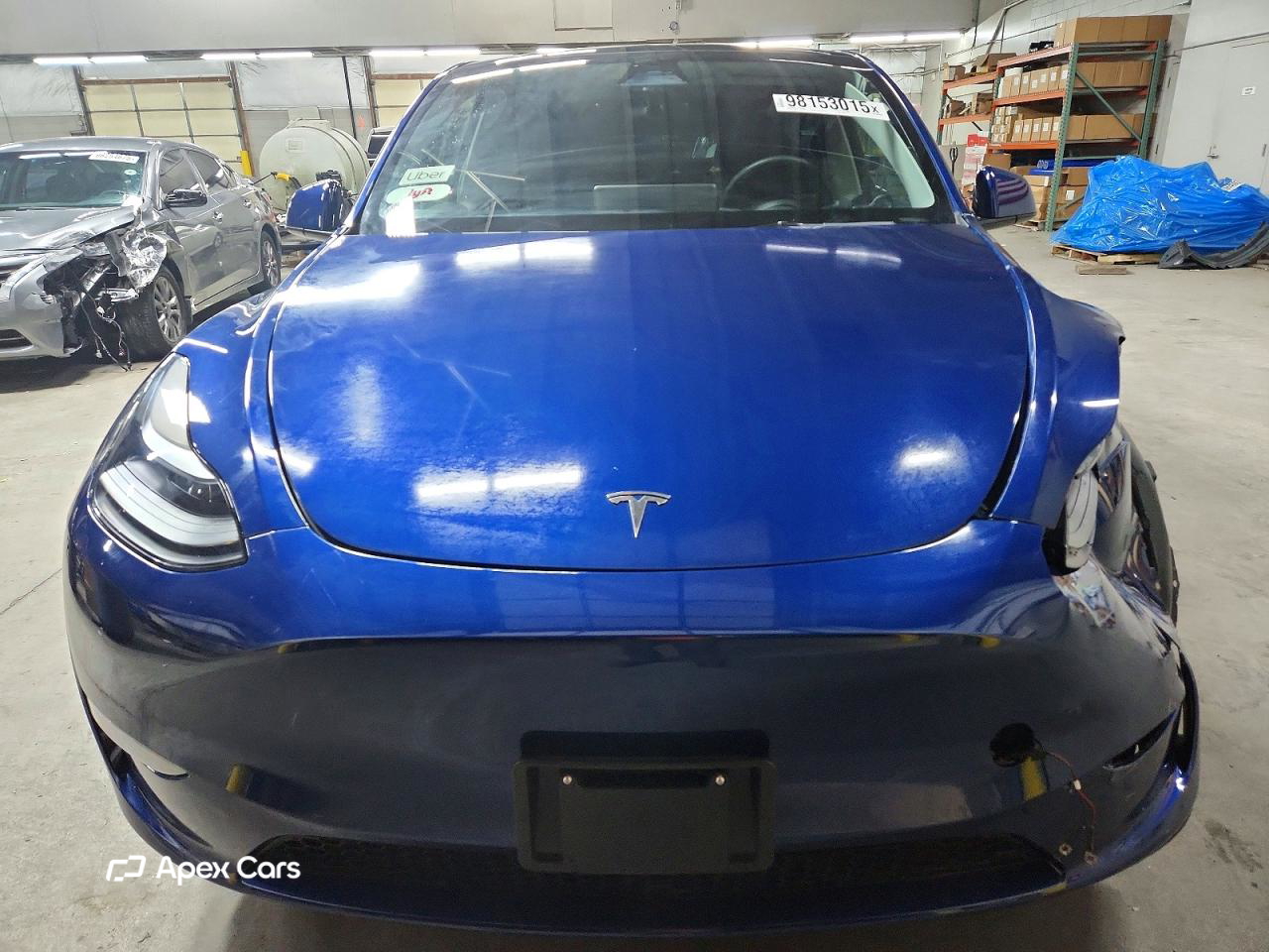 Tesla Model Y 2023
