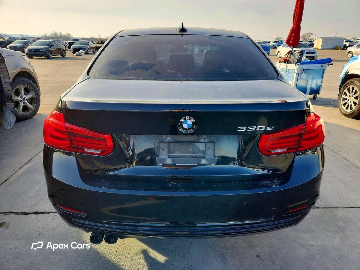 BMW Series 3 2017