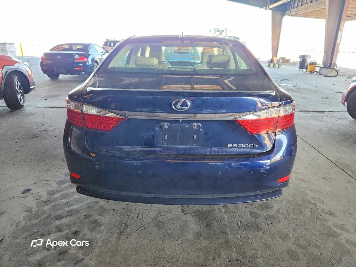Lexus ES 2015