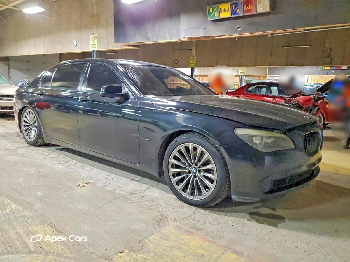 BMW Series 7 2011