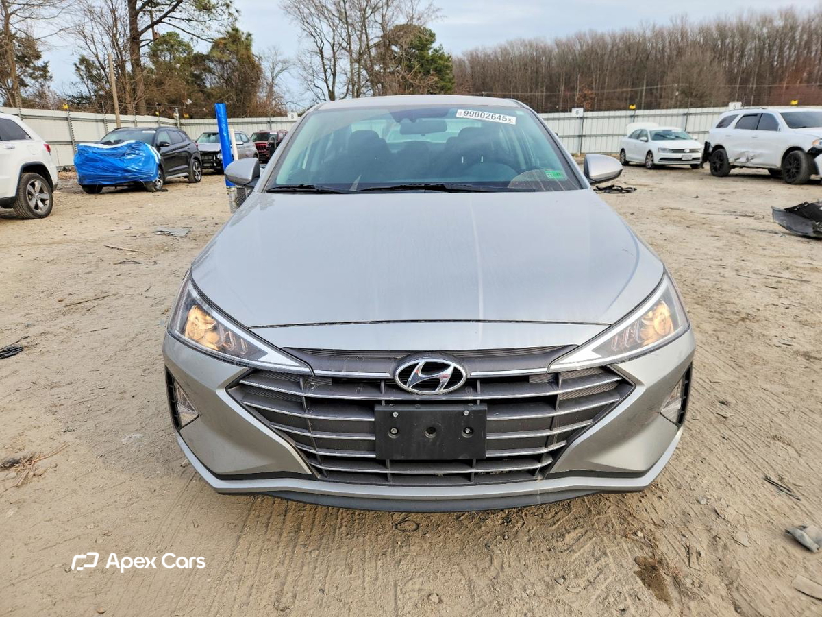 Hyundai Elantra 2020