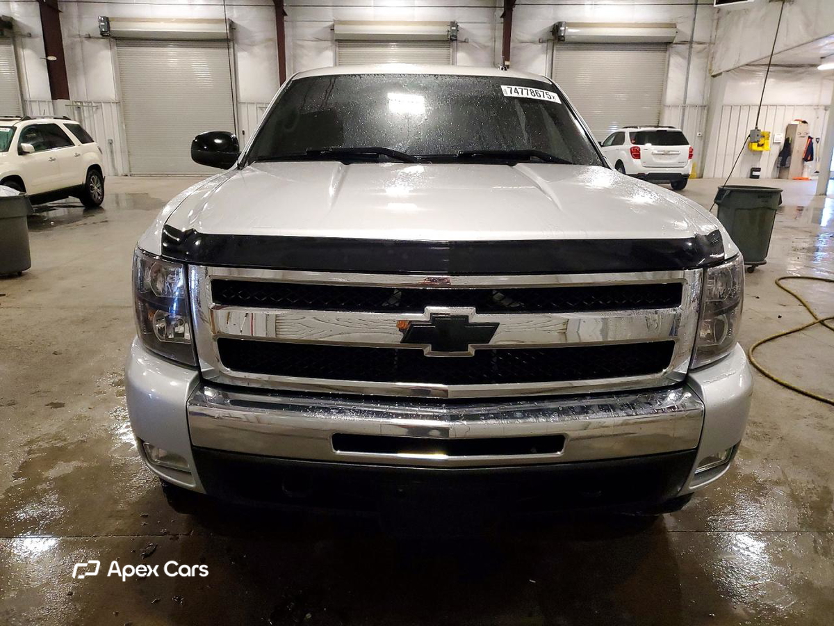 Chevrolet Silverado 2011