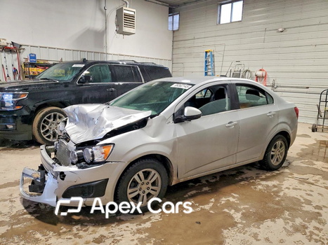 Chevrolet Sonic 2015 - Image 1 of 13