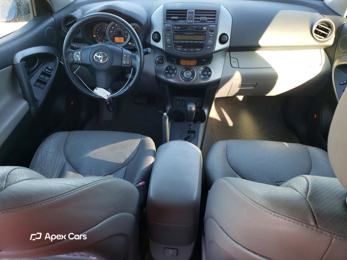 Toyota RAV 4 2010